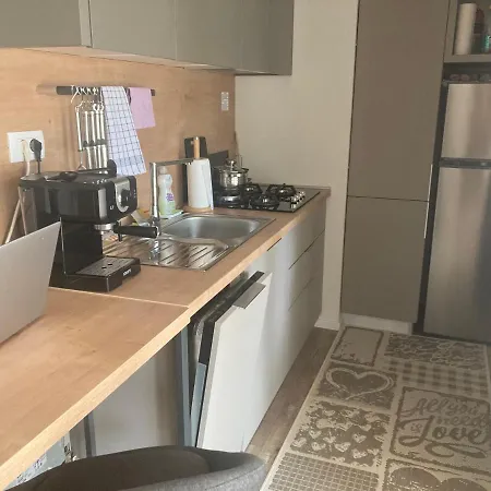 Laca Biograd Na Moru